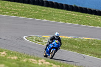 anglesey-no-limits-trackday;anglesey-photographs;anglesey-trackday-photographs;enduro-digital-images;event-digital-images;eventdigitalimages;no-limits-trackdays;peter-wileman-photography;racing-digital-images;trac-mon;trackday-digital-images;trackday-photos;ty-croes